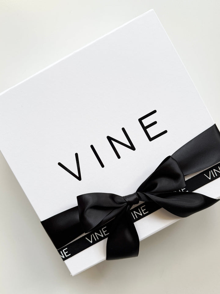 Beautiful wedding anniversary and gifts of love for male and female