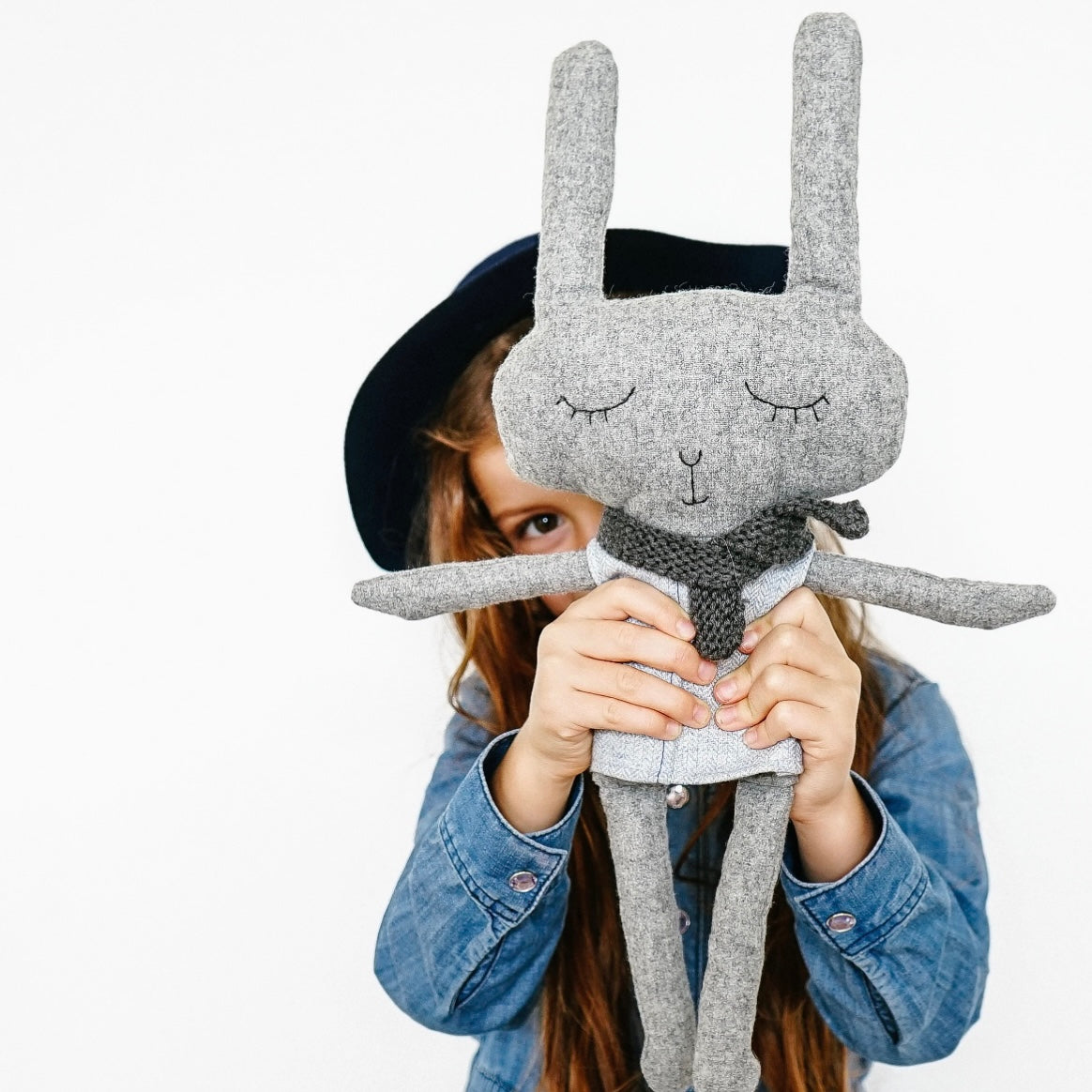 Lloyd the Rabbit – Vine Gifts and Home